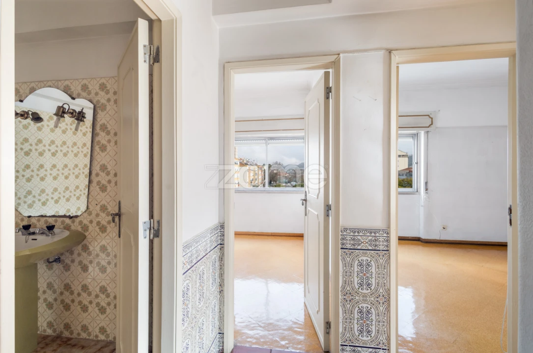 Apartamento T3 para Venda em Póvoa de Santo Adrião e Olival Basto Foto 19