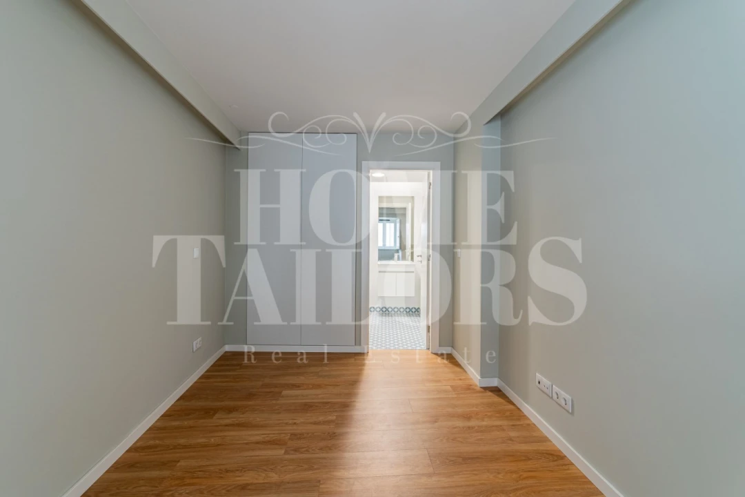 Apartamento T1 para Venda em Santo António Foto 6