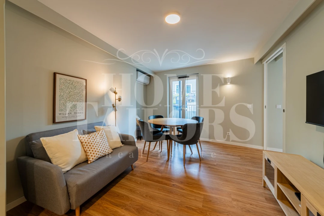 Apartamento T1 para Venda em Santo António Foto 1
