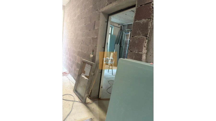 Apartamento T2 para Venda em Bonfim Foto 8