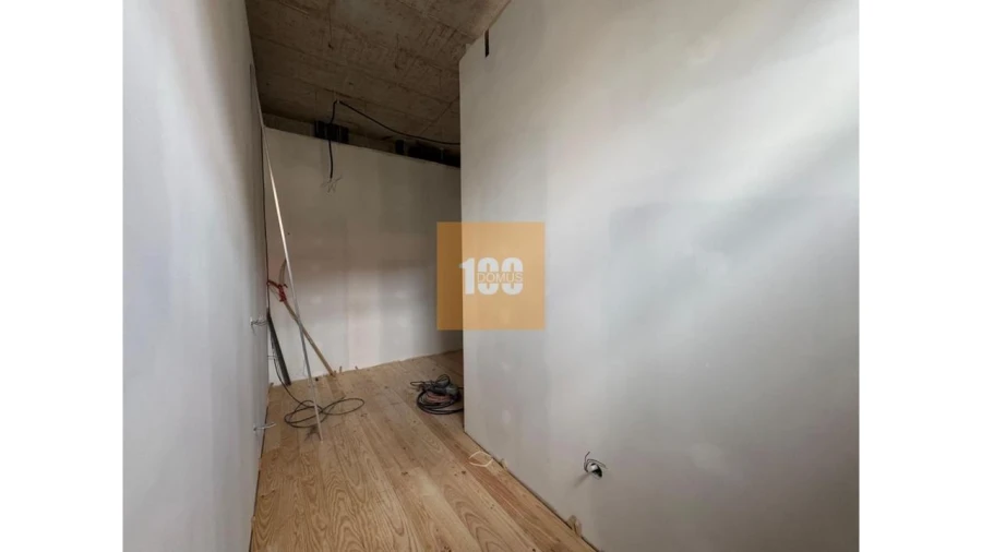 Apartamento T2 para Venda em Bonfim Foto 29