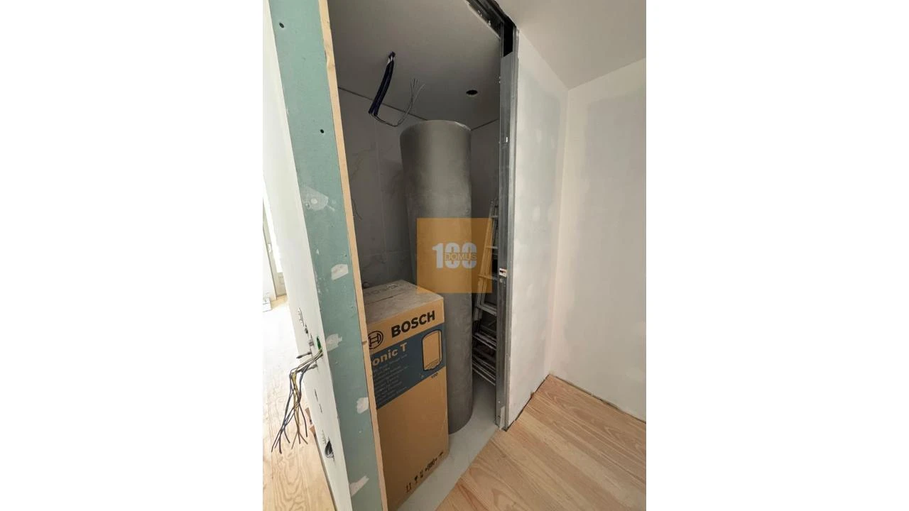 Apartamento T2 para Venda em Bonfim Foto 11