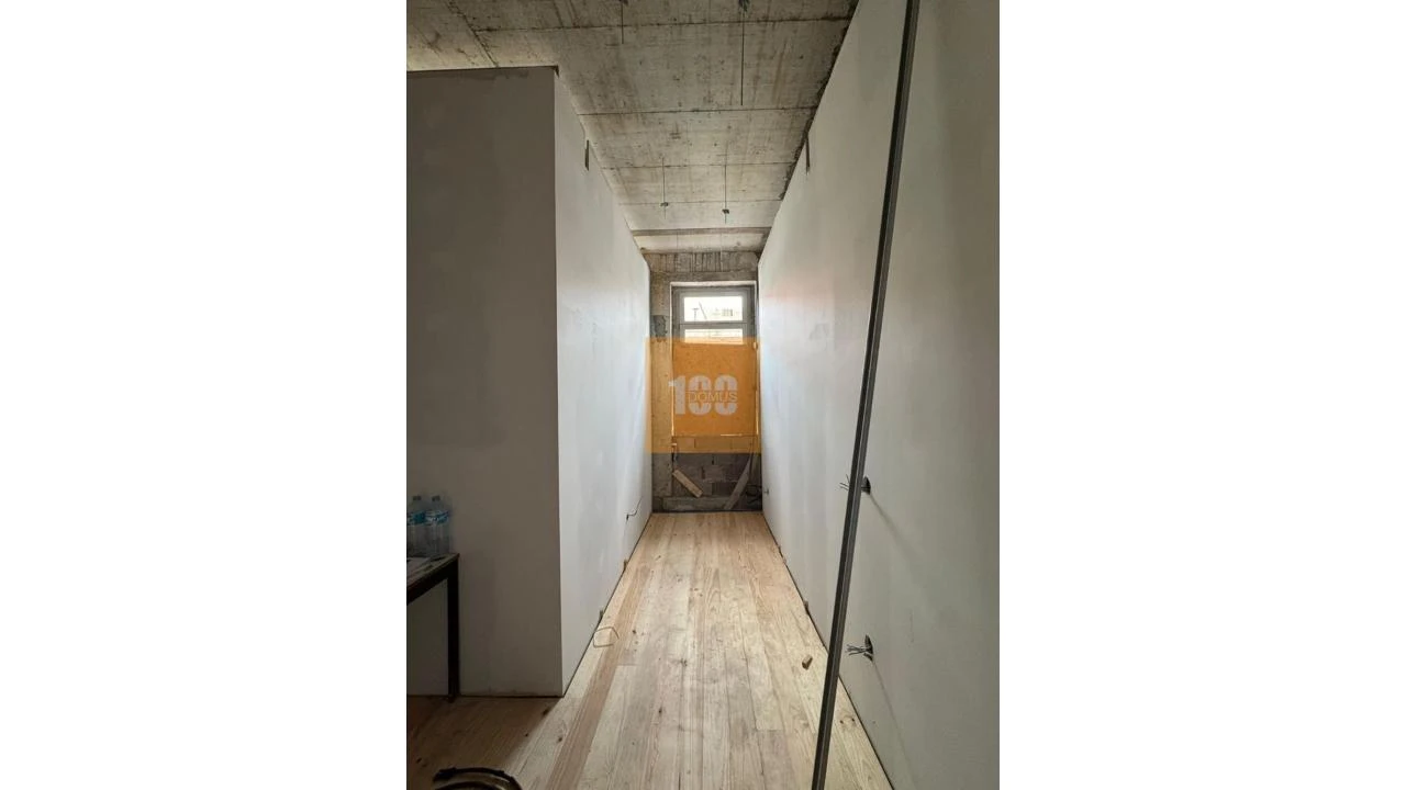 Apartamento T2 para Venda em Bonfim Foto 26