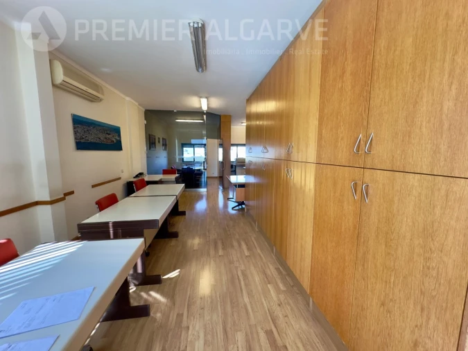 Loja para Arrendamento em Faro (Sé e São Pedro) Foto 3