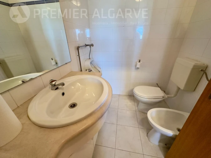 Loja para Arrendamento em Faro (Sé e São Pedro) Foto 5