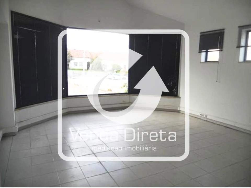 Armazém para Venda em Alcanena e Vila Moreira Foto 5