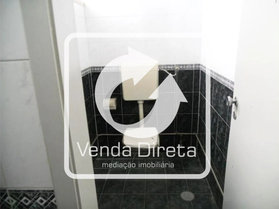 Armazém para Venda em Alcanena e Vila Moreira Foto 9