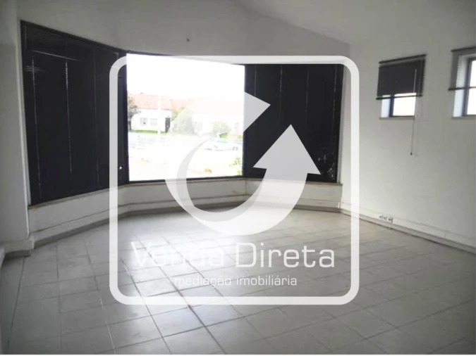 Armazém para Venda em Alcanena e Vila Moreira Foto 5