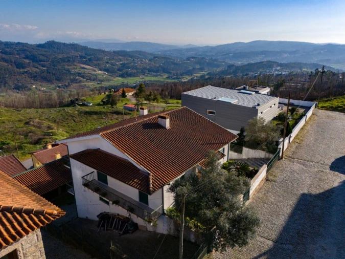 Moradia T3 para Venda em Mancelos Foto 4