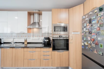 Apartamento T2 para Venda em Carnaxide e Queijas