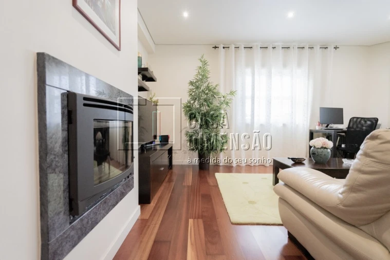 Apartamento T2 para Venda em Carnaxide e Queijas Foto 18