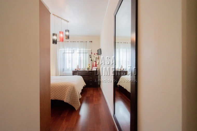 Apartamento T2 para Venda em Carnaxide e Queijas Foto 36