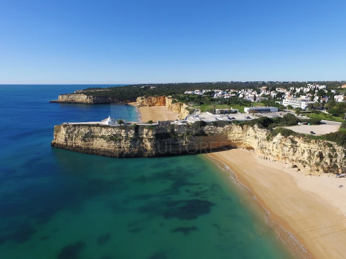 Moradia T4 para Venda em Porches Foto 2