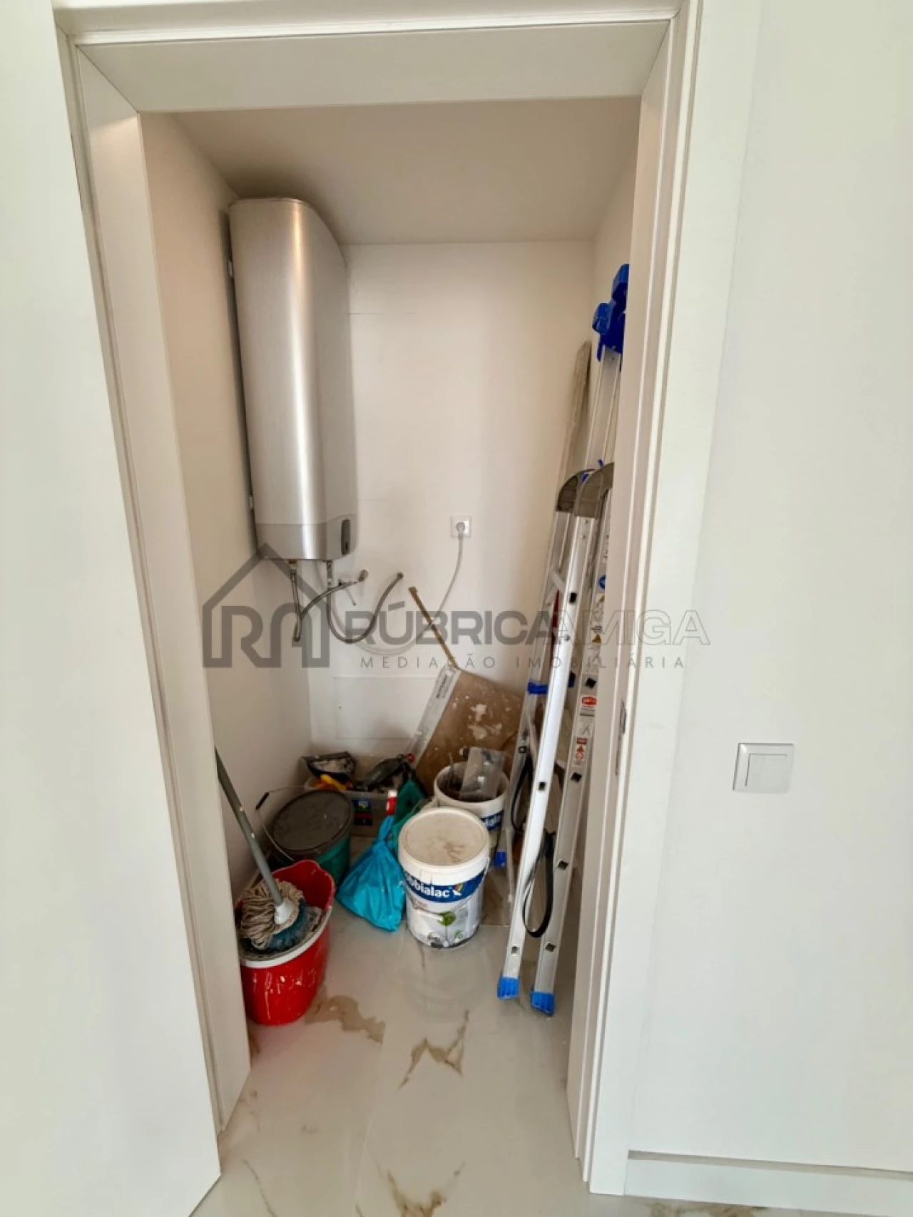 Apartamento T2 para Venda em Quarteira Foto 13