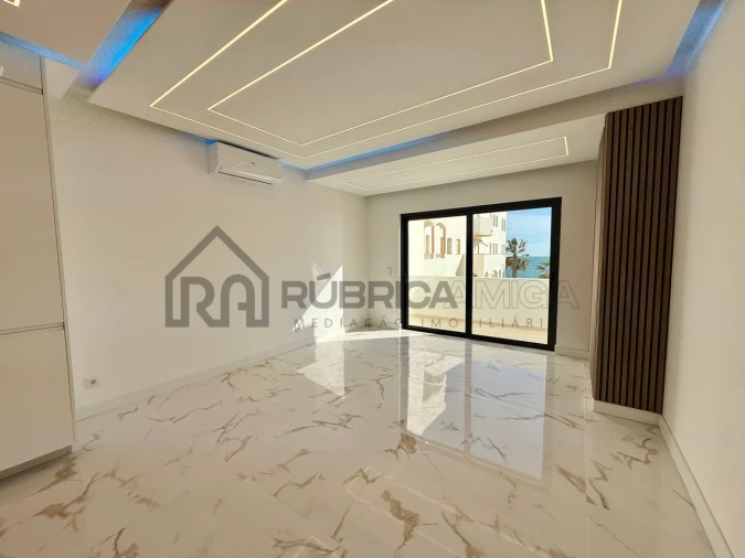Apartamento T2 para Venda em Quarteira Foto 7