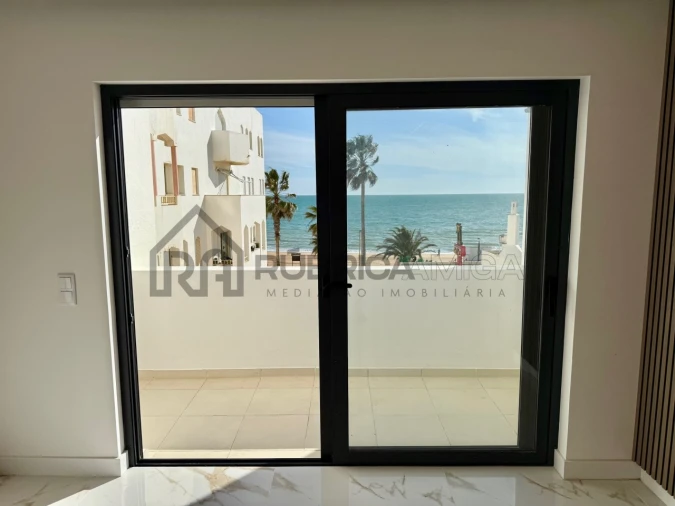 Apartamento T2 para Venda em Quarteira Foto 9