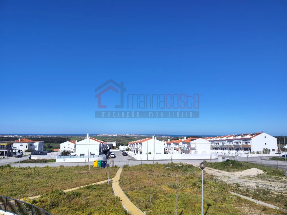 Loja para Venda em Atouguia da Baleia Foto 5