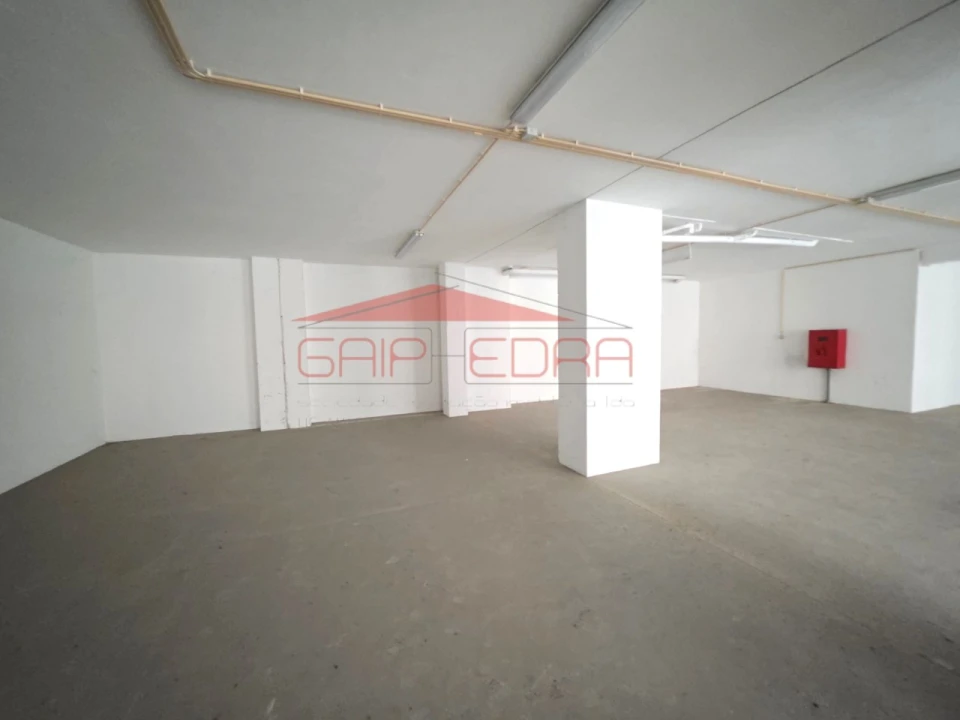 Armazém para Venda em Buarcos Foto 3