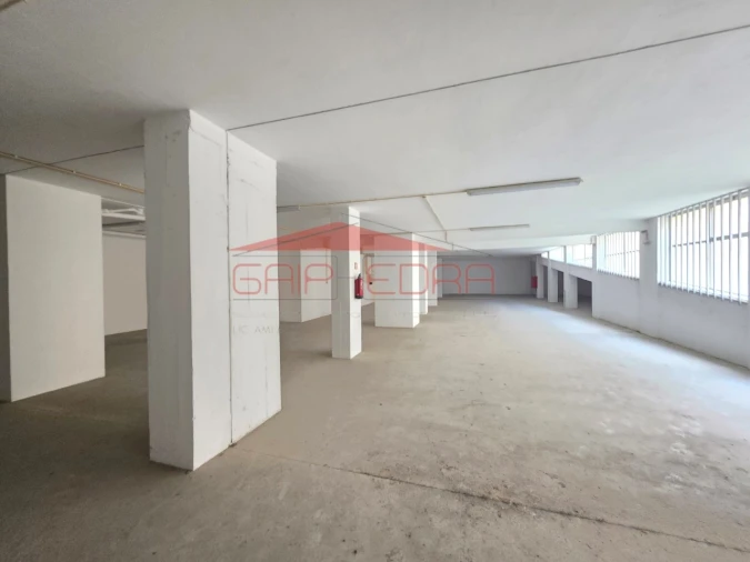 Armazém para Venda em Buarcos Foto 4