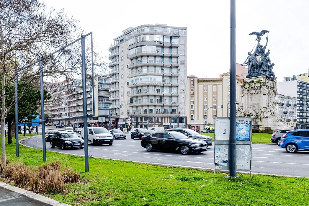 Negócio para Venda em Alvalade Foto 23