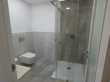 Apartamento T2 para Venda em Massamá e Monte Abraão
