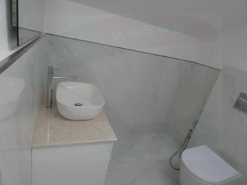 Apartamento T2 para Venda em Massamá e Monte Abraão