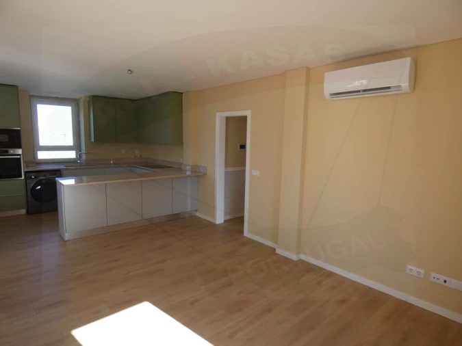 Apartamento T2 para Venda em Massamá e Monte Abraão Foto 3