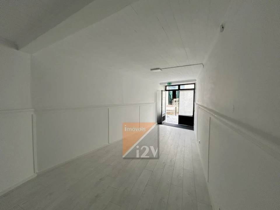 Loja para Venda em Leiria, Pousos, Barreira e Cortes Foto 18