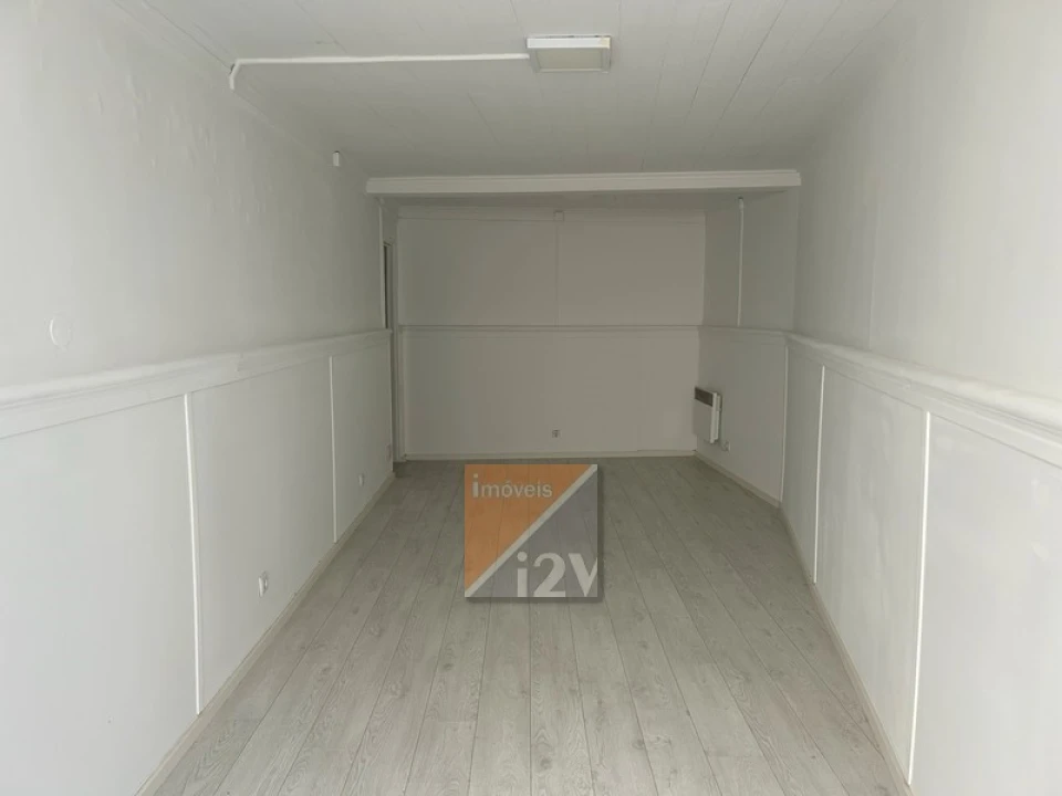 Loja para Venda em Leiria, Pousos, Barreira e Cortes Foto 19