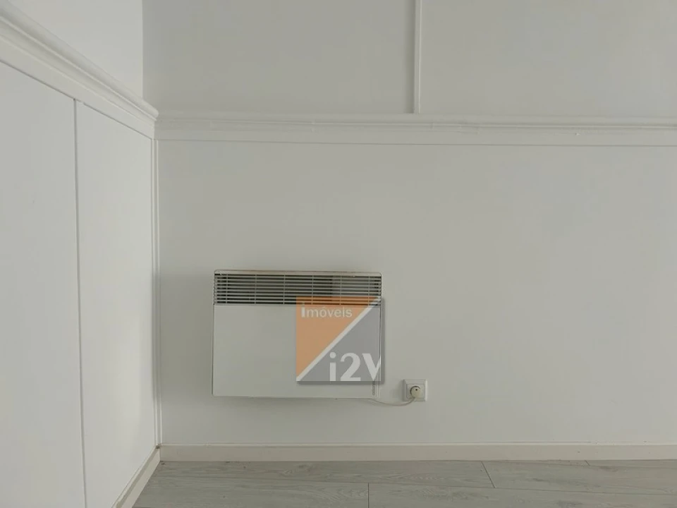 Loja para Venda em Leiria, Pousos, Barreira e Cortes Foto 21