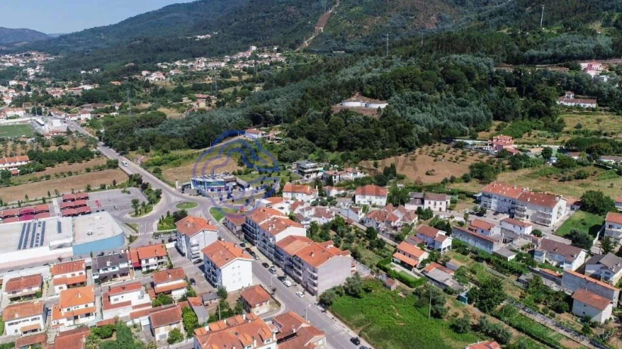 Moradia T5 para Venda em Lousã e Vilarinho Foto 7