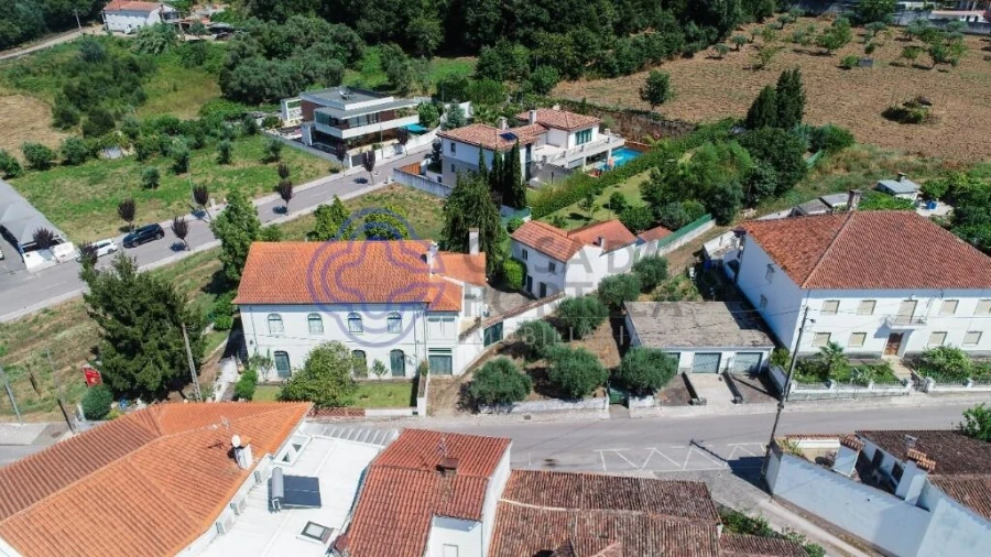 Moradia T5 para Venda em Lousã e Vilarinho Foto 3