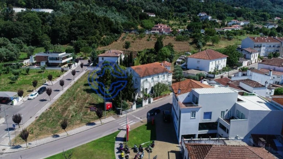 Moradia T5 para Venda em Lousã e Vilarinho Foto 9