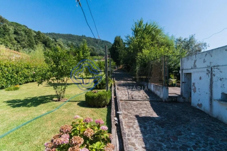 Moradia T5 para Venda em Lousã e Vilarinho Foto 10