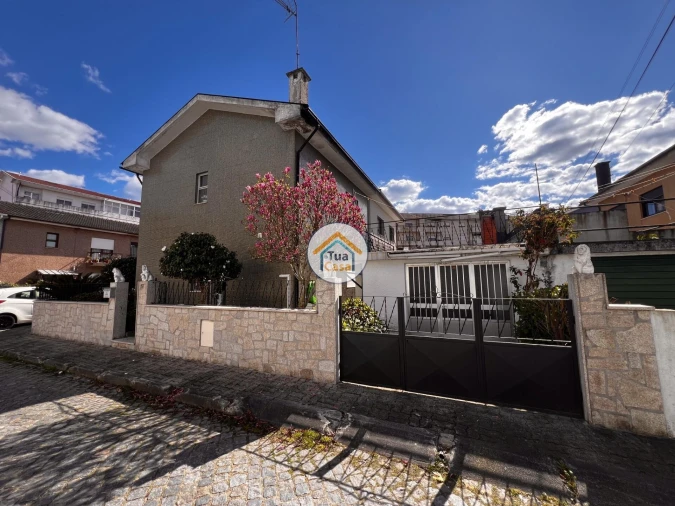 Moradia T3 para Venda em Fafe Foto 1