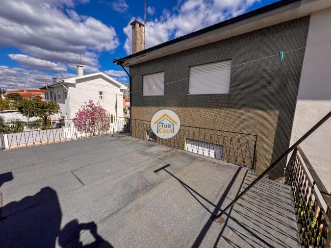 Moradia T3 para Venda em Fafe Foto 40