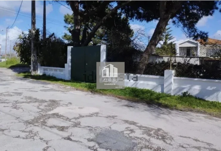Terreno para Venda em Caparica e Trafaria Foto 3