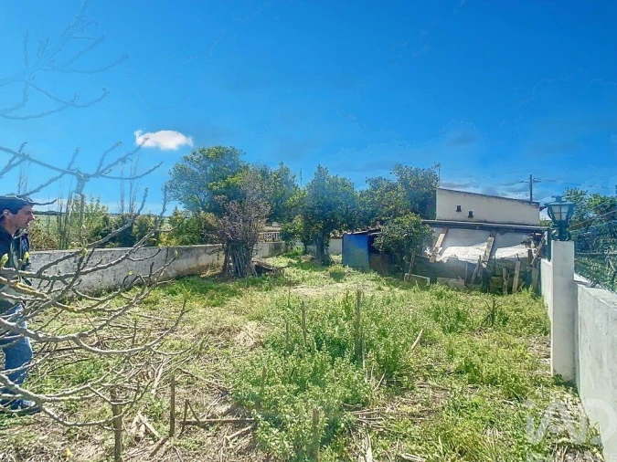 Moradia T2 para Venda em Bencatel Foto 23