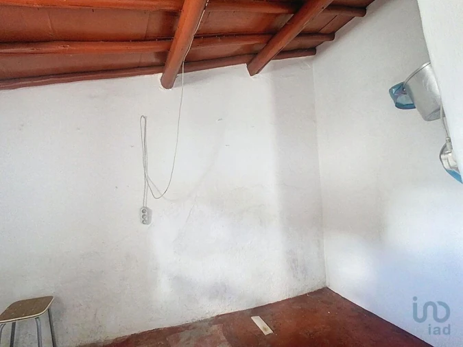 Moradia T2 para Venda em Bencatel Foto 12