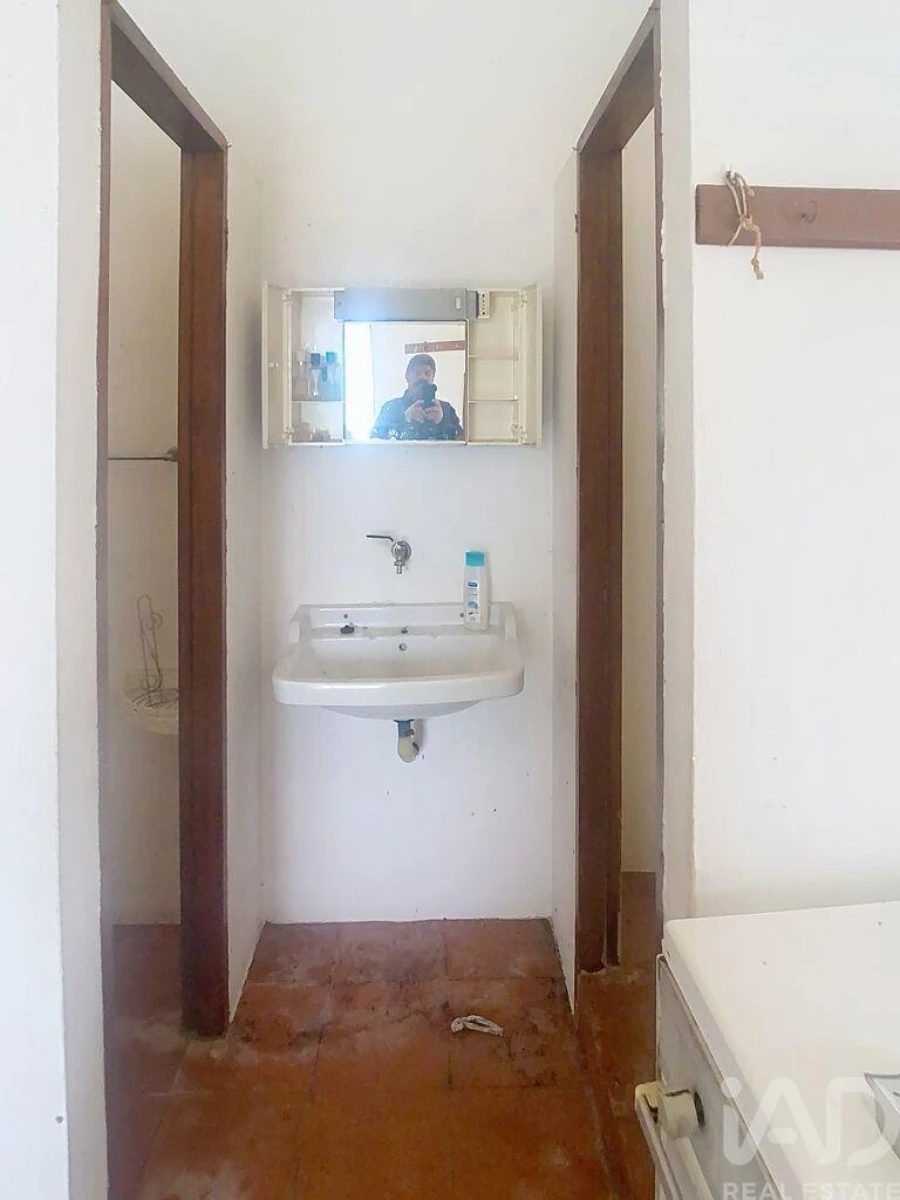 Moradia T2 para Venda em Bencatel Foto 17