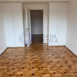 Apartamento T4 para Venda em Aldoar, Foz do Douro e Nevogilde