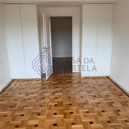 Apartamento T4 para Venda em Aldoar, Foz do Douro e Nevogilde Foto 47