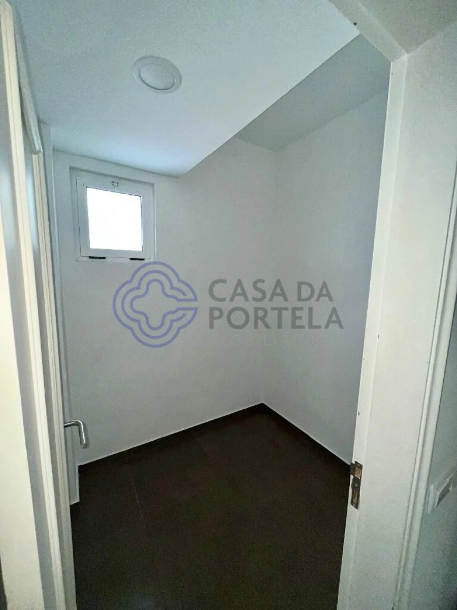 Apartamento T4 para Venda em Aldoar, Foz do Douro e Nevogilde Foto 53