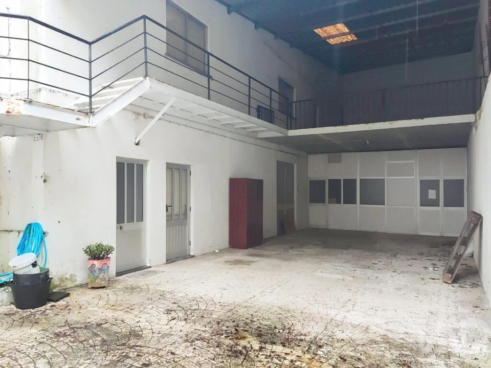 Loja para Arrendamento em Nossa Senhora das Misericordias Foto 24