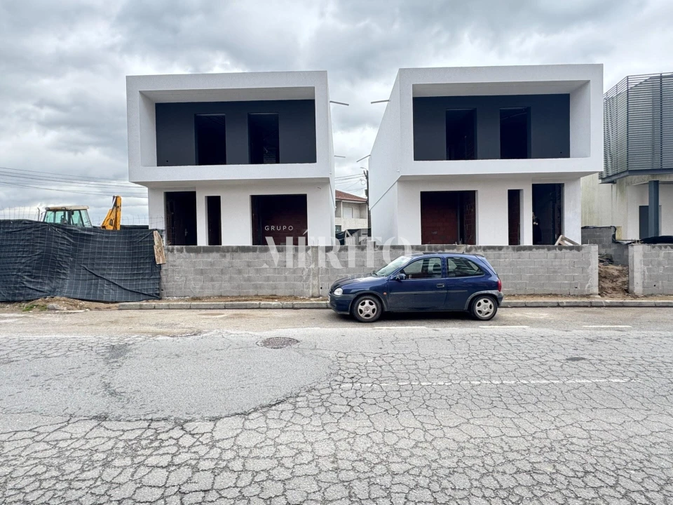 Moradia T4 para Venda em Barcelos, V.Boa, V.Frescainha Foto 9