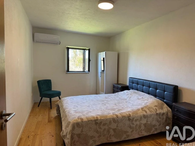 Moradia T4 para Venda em Vila Facaia Foto 17