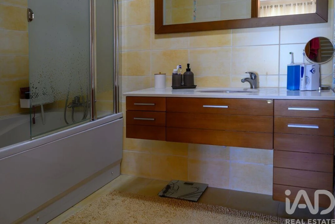 Moradia T4 para Venda em Oliveira do Bairro Foto 17