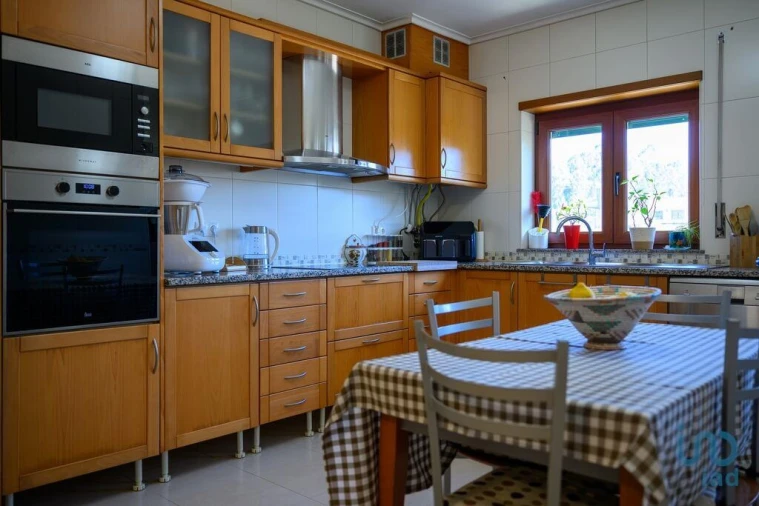 Moradia T4 para Venda em Oliveira do Bairro Foto 8