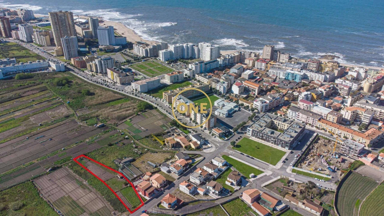 Terreno para Venda em Póvoa de Varzim, Beiriz e Argivai Foto 3