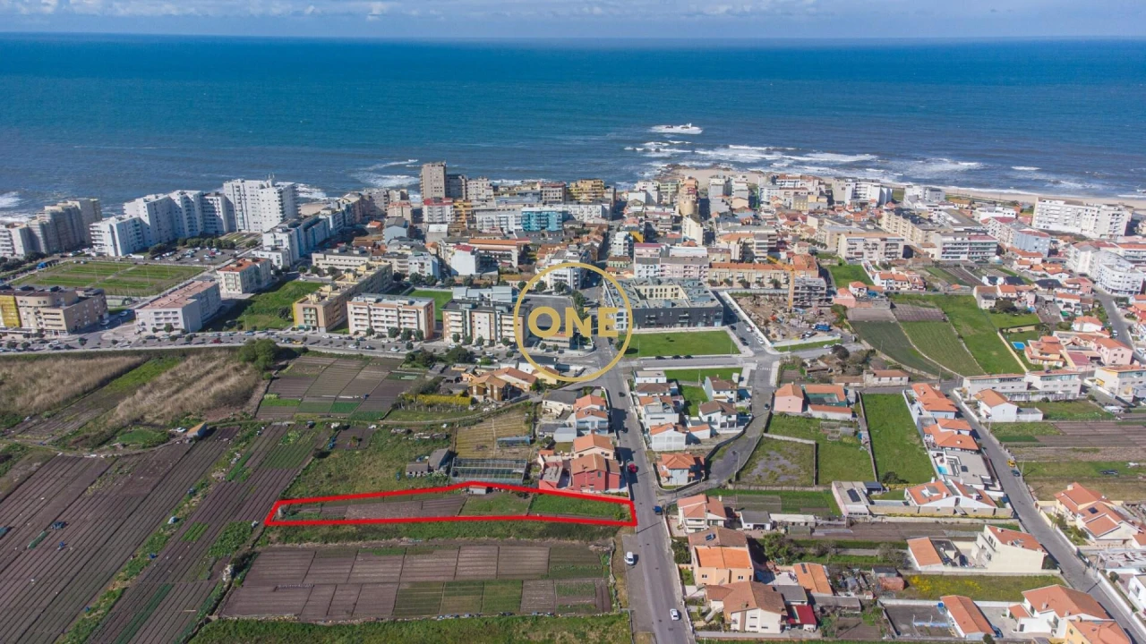 Terreno para Venda em Póvoa de Varzim, Beiriz e Argivai Foto 6